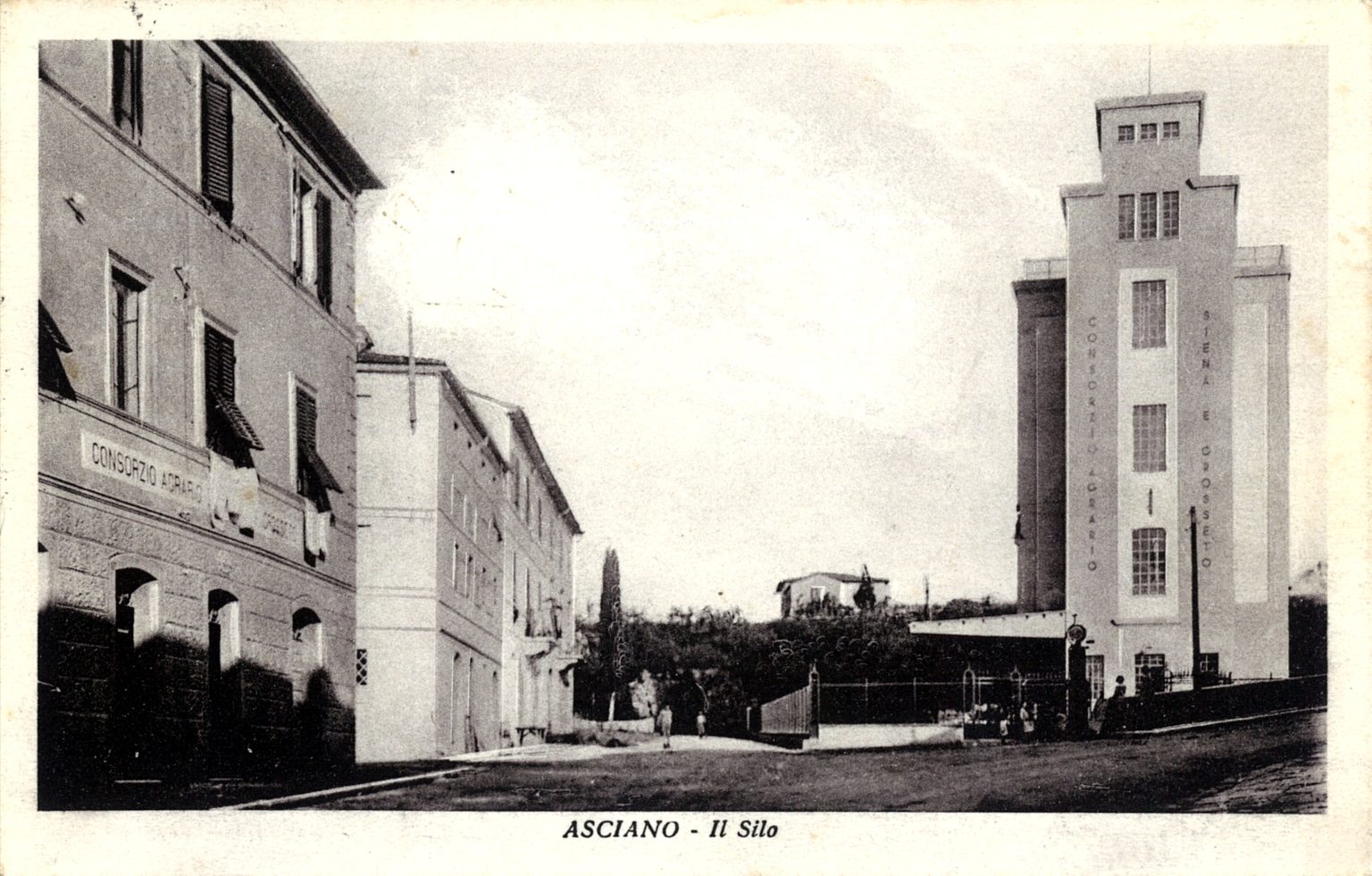 Cartolina storica con immagine del Silo