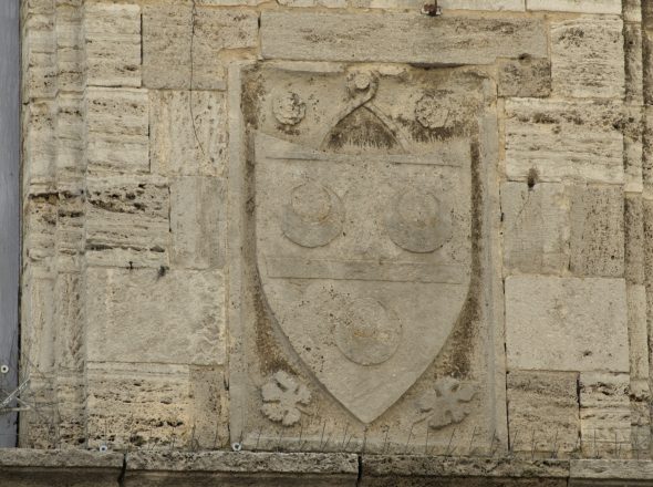 Stemma di Palazzo Tolomei